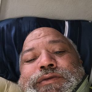 Meet your Posher, Gregory